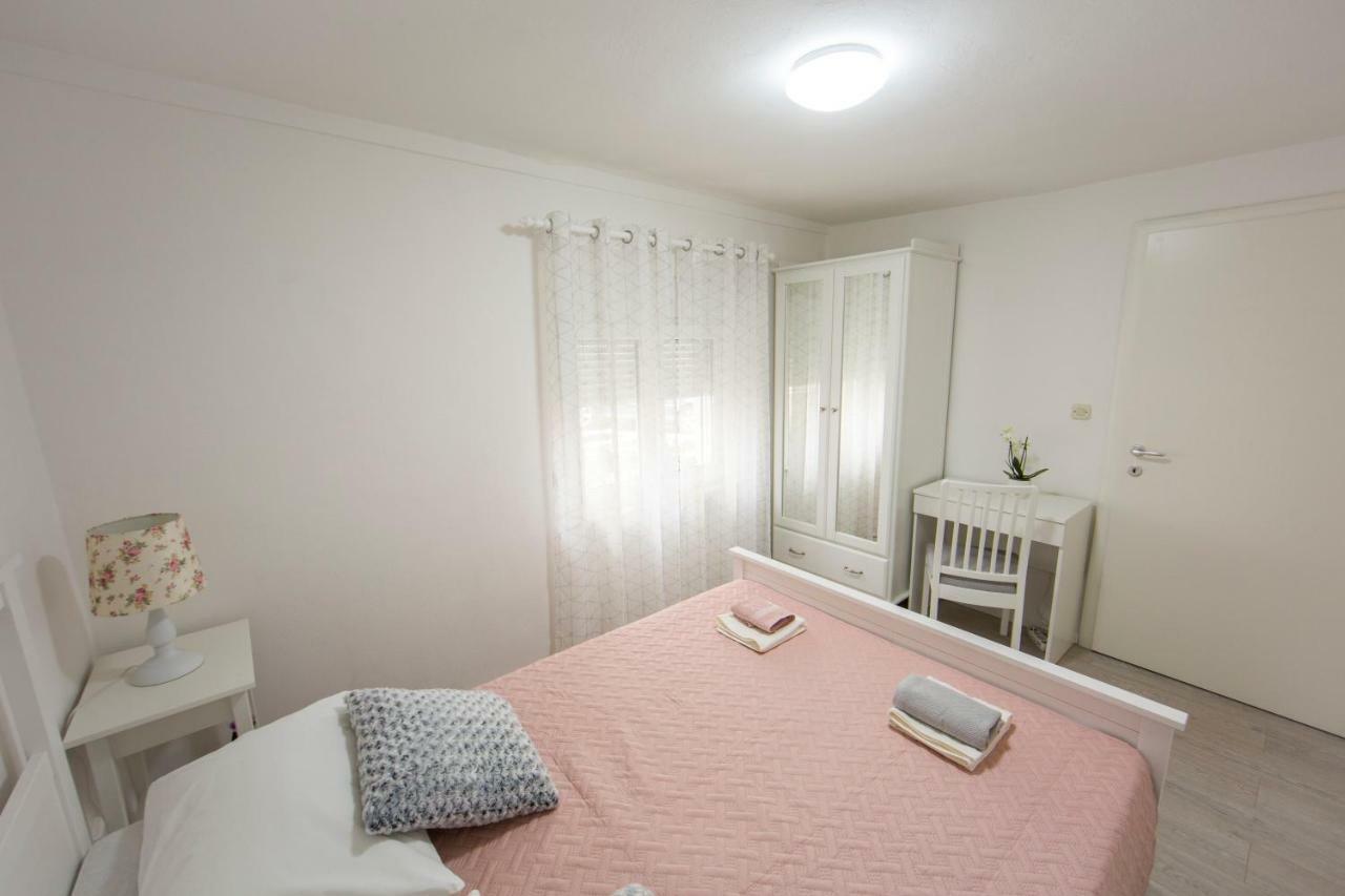 Apartments Ivica Σπλιτ Εξωτερικό φωτογραφία