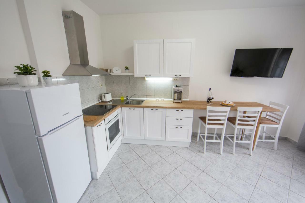 Apartments Ivica Σπλιτ Εξωτερικό φωτογραφία